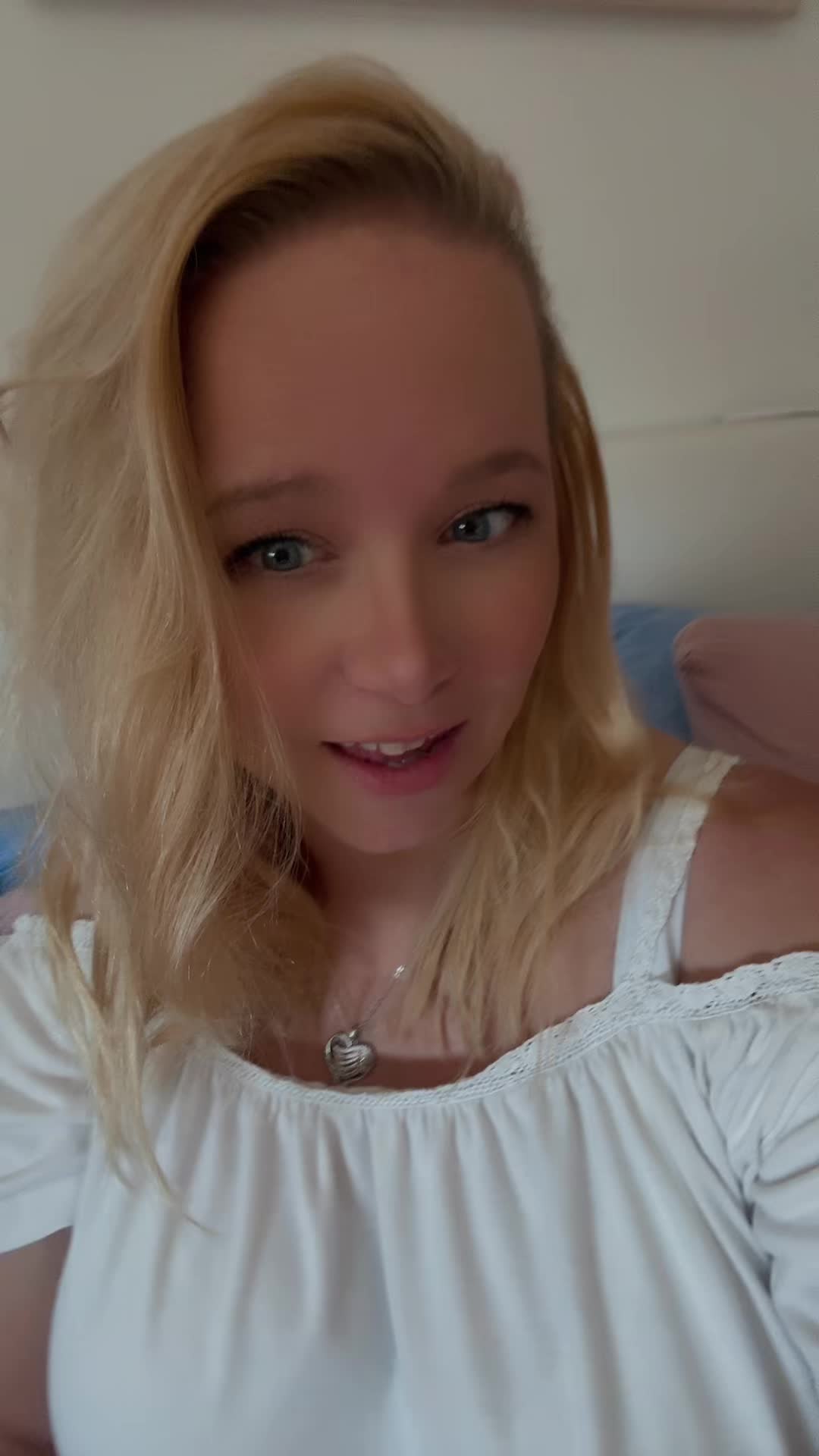 @kriskiss