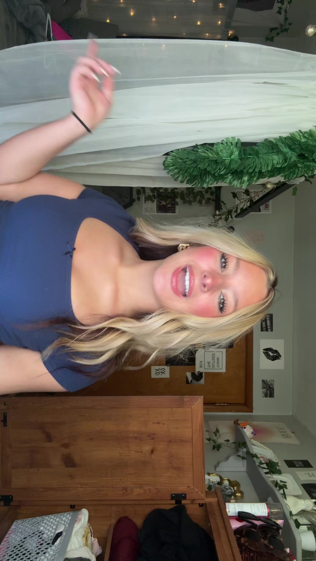 @alayna