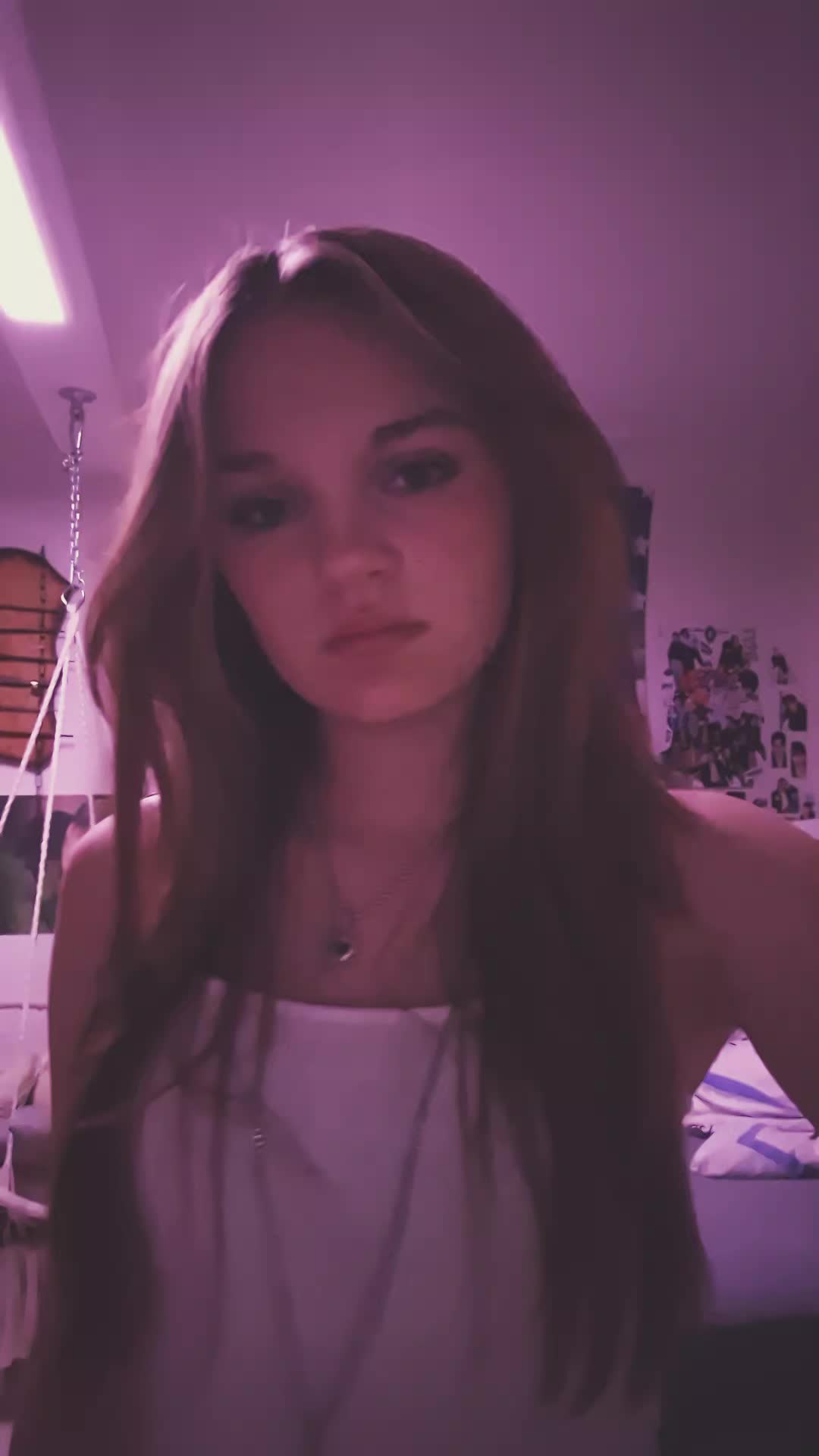 @ɀꪮꫀꪗ ☾