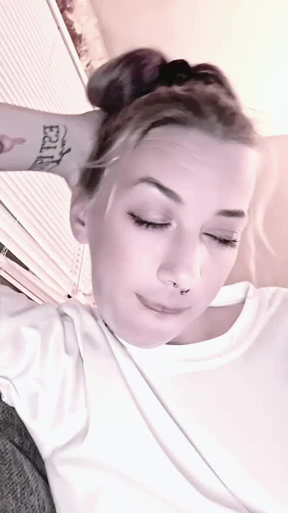 @AmandaLynn