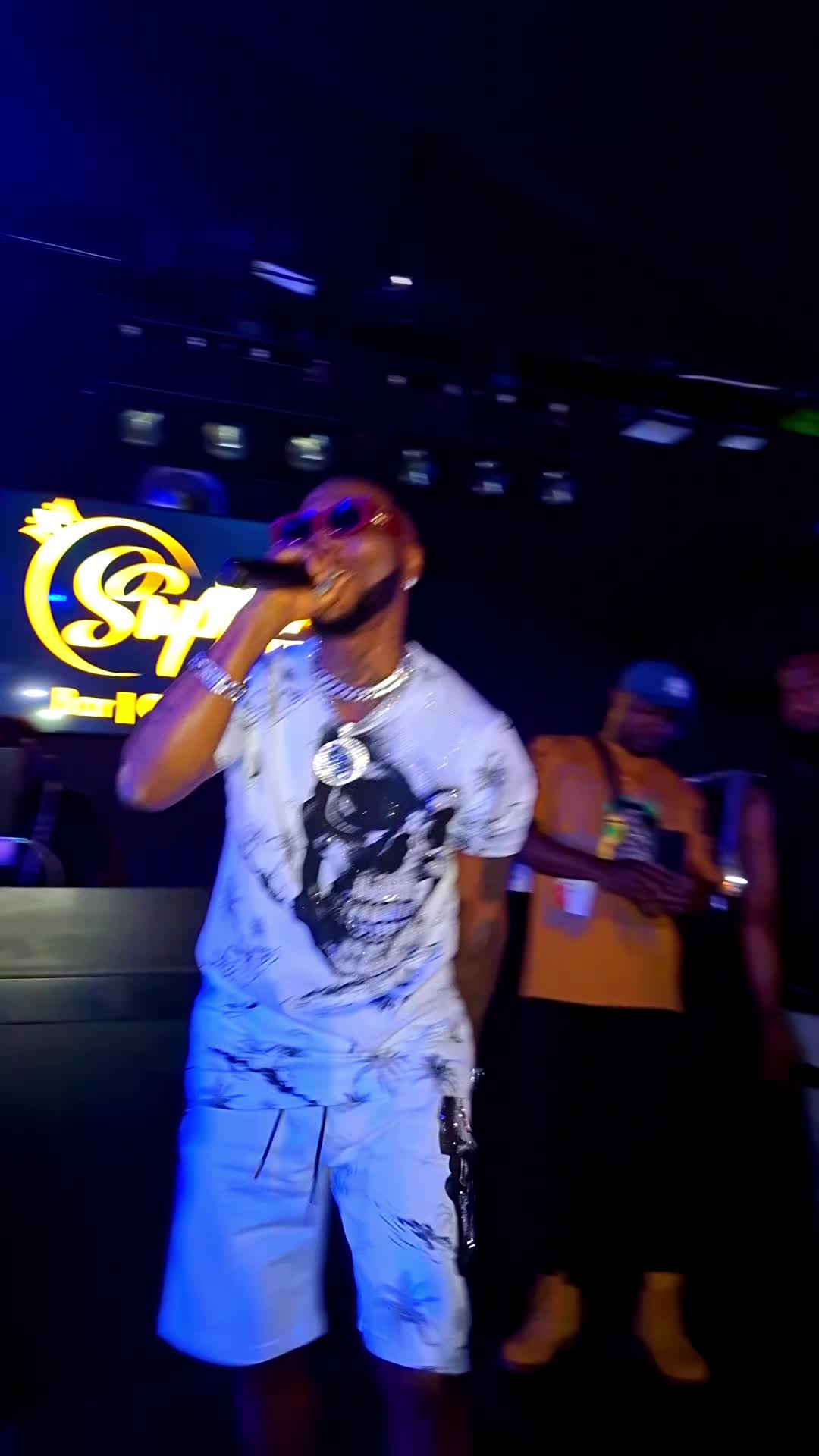 @Bettyb🇳🇬🇩🇪