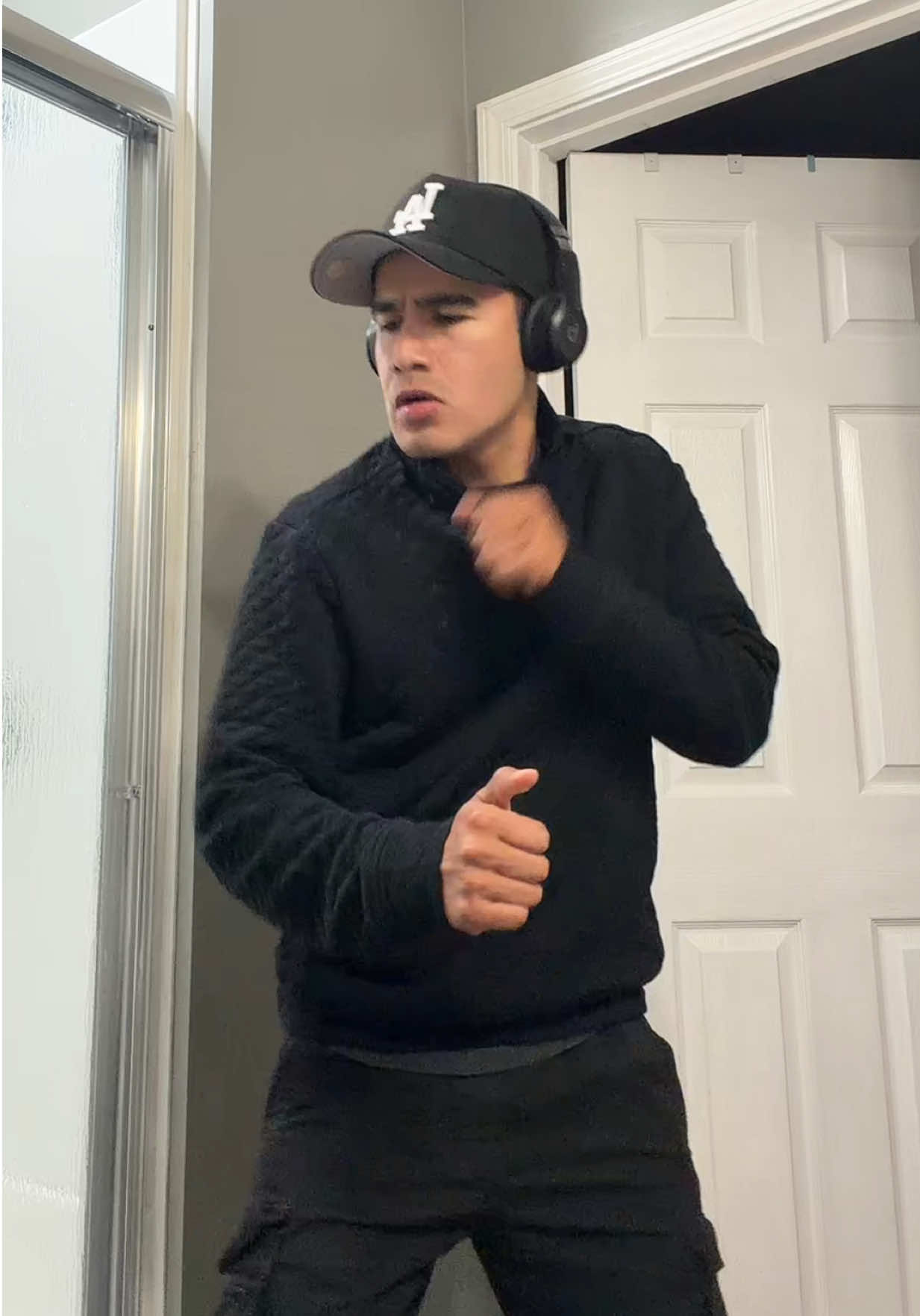 @CoolestdudeED