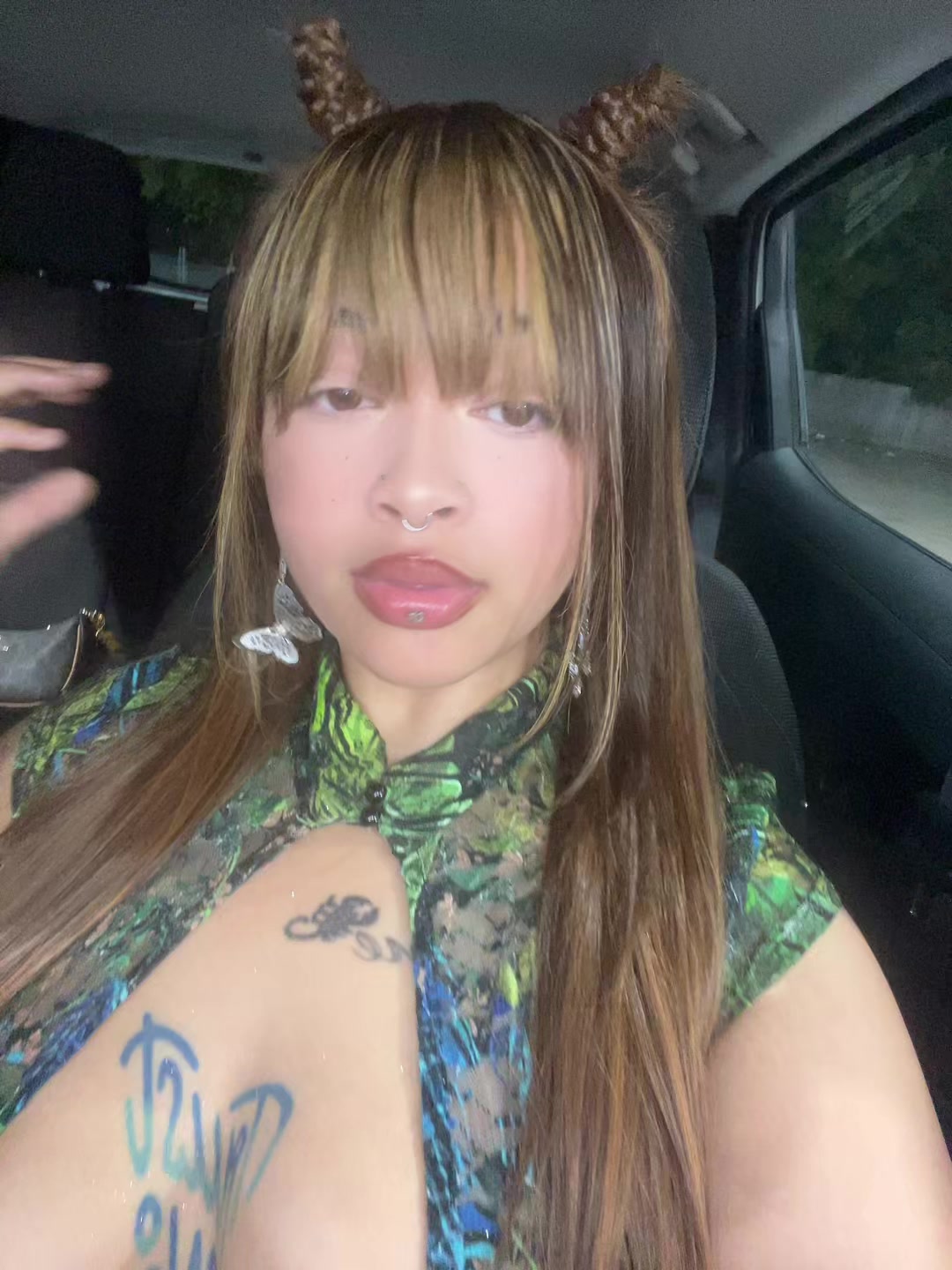 @𝐼𝒯𝒮.𝒜𝐼𝒥𝐼𝒜𝐻𝐵𝒳𝐵𝒴💕
