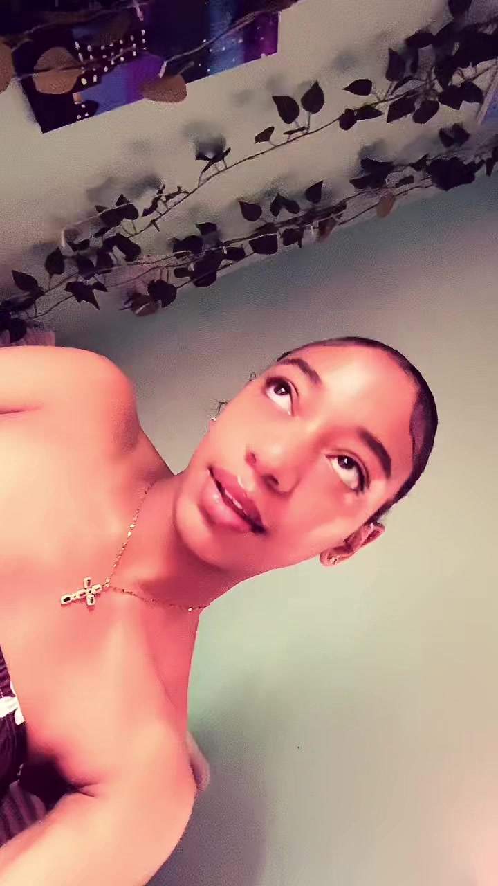 @Nyomi