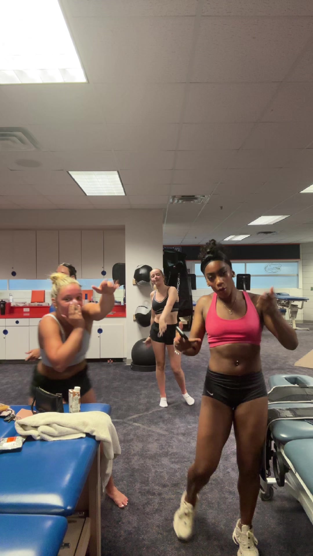 @lilybruce