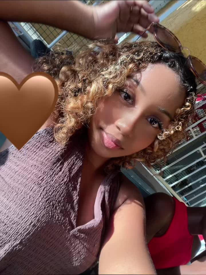 @•𝒮𝒽𝒶𝓃𝒾𝓎𝒶💜🫧.