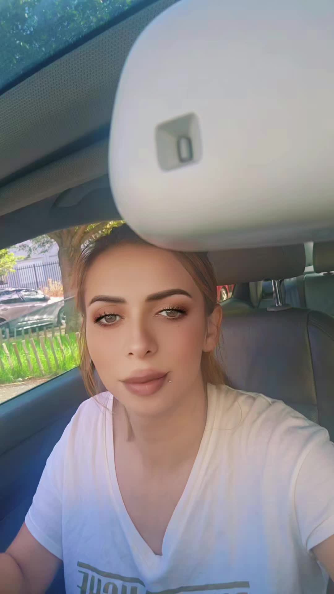 @denysa Denysa