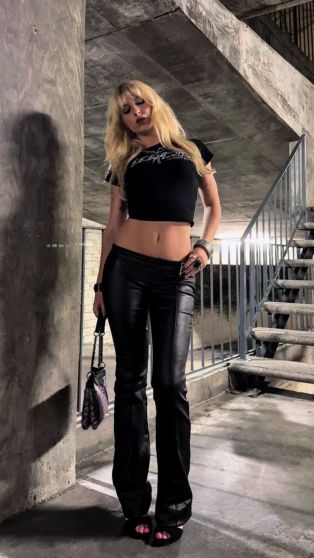 @Dominique