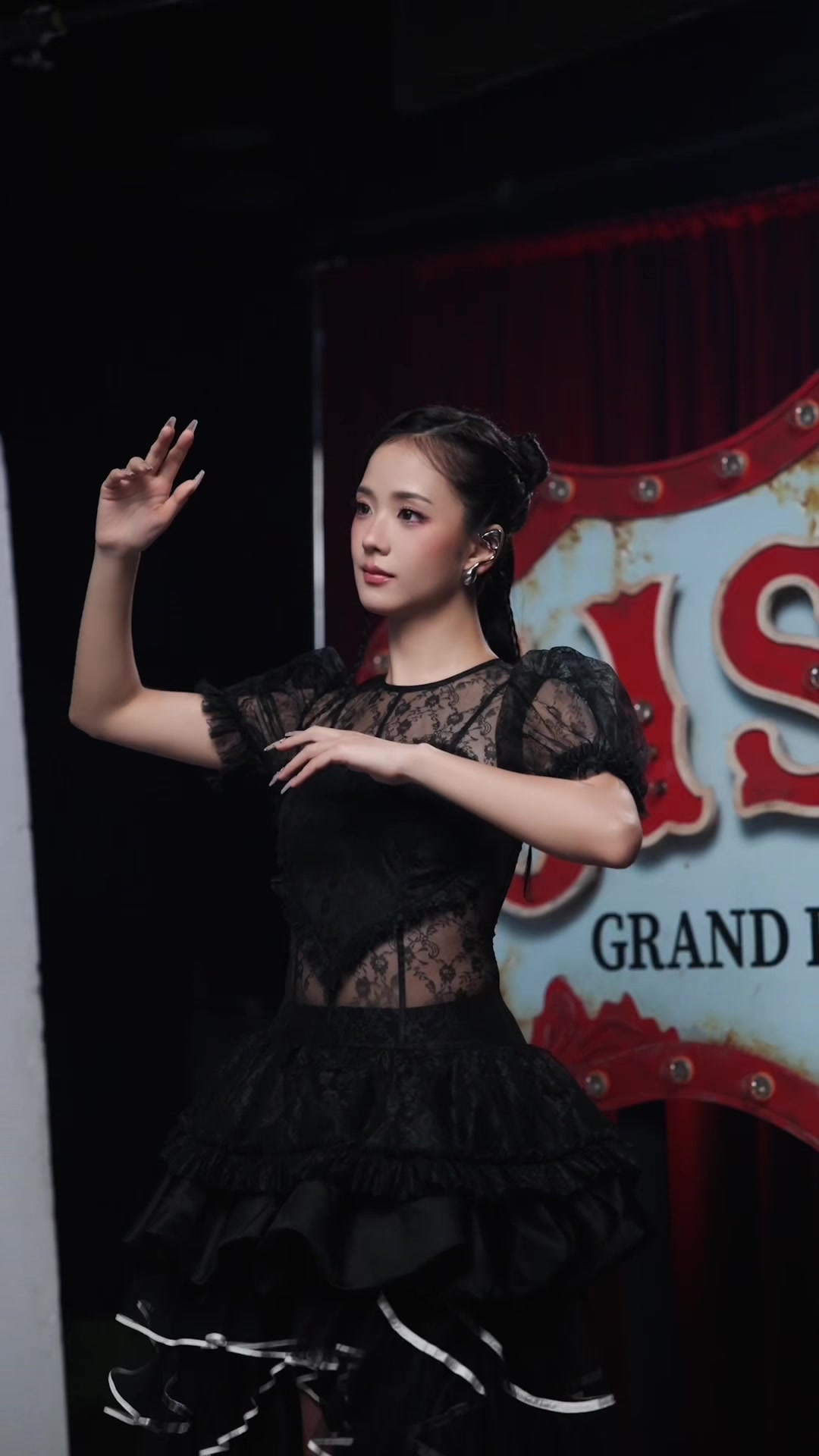 @JISOO