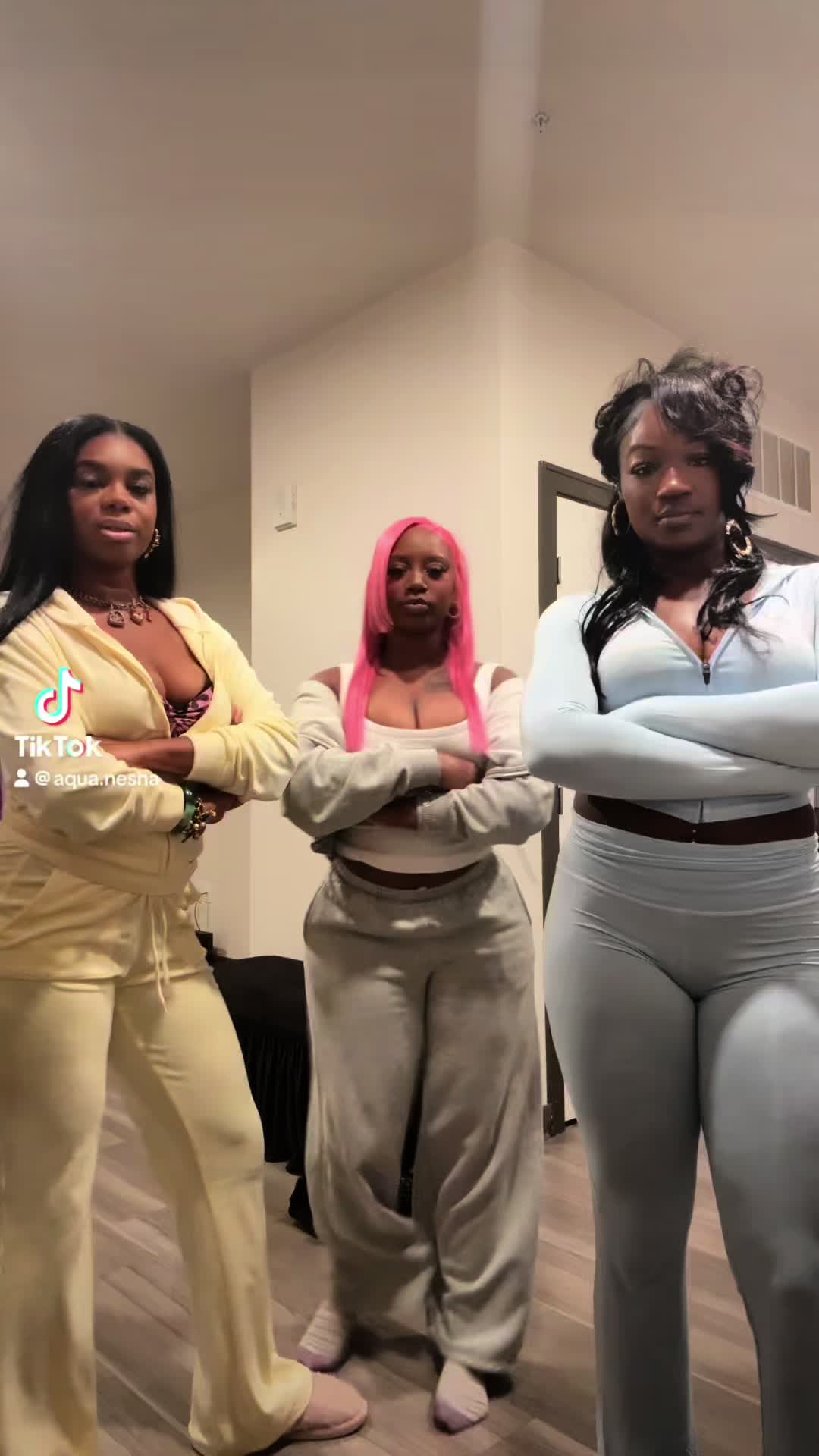 @aqua.nesha