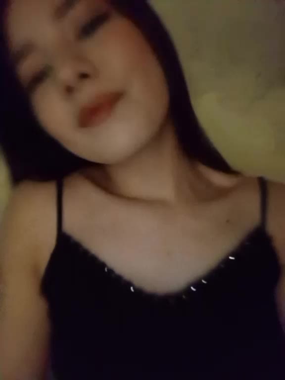 @юля