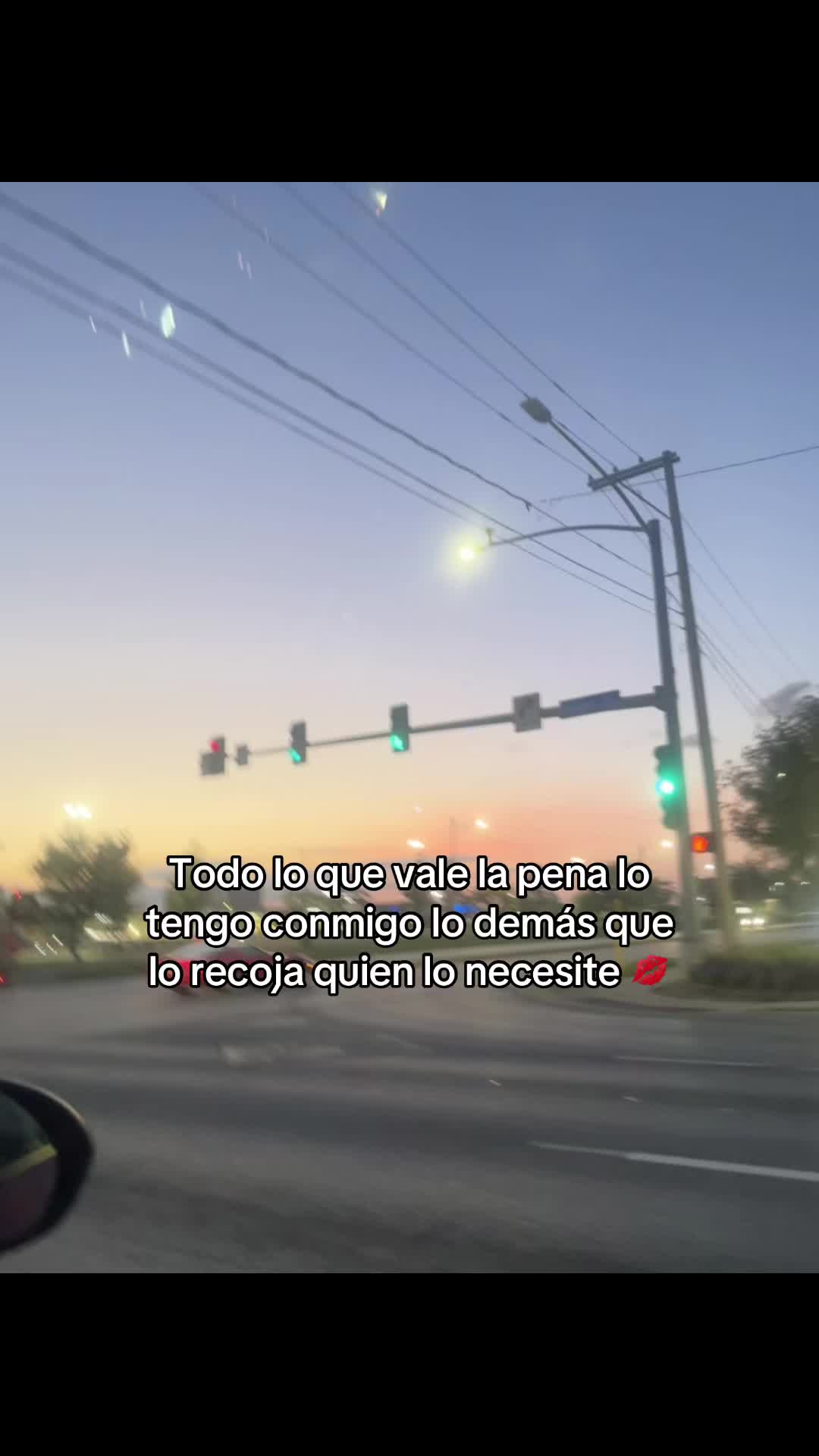 @🧚🏻&zwj;♀️
