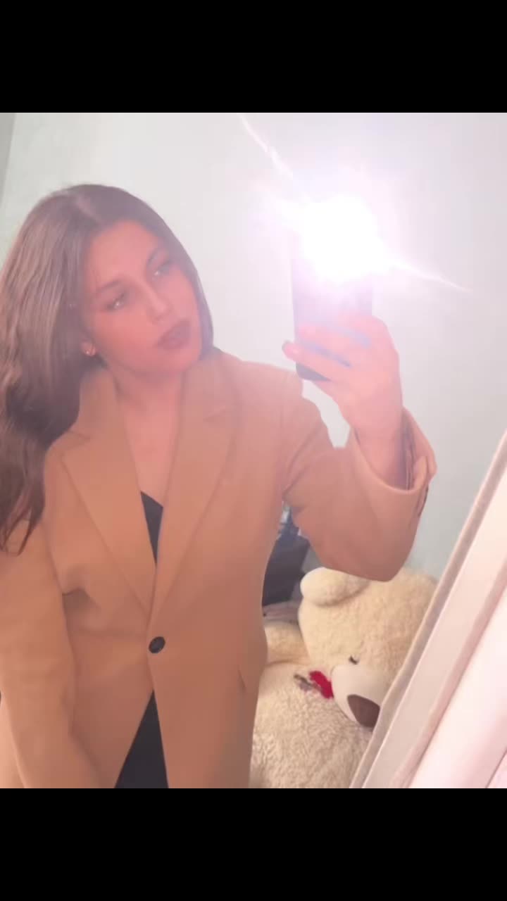 @v.i.k.a_yu