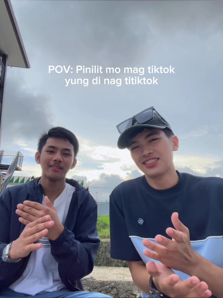 @Em
