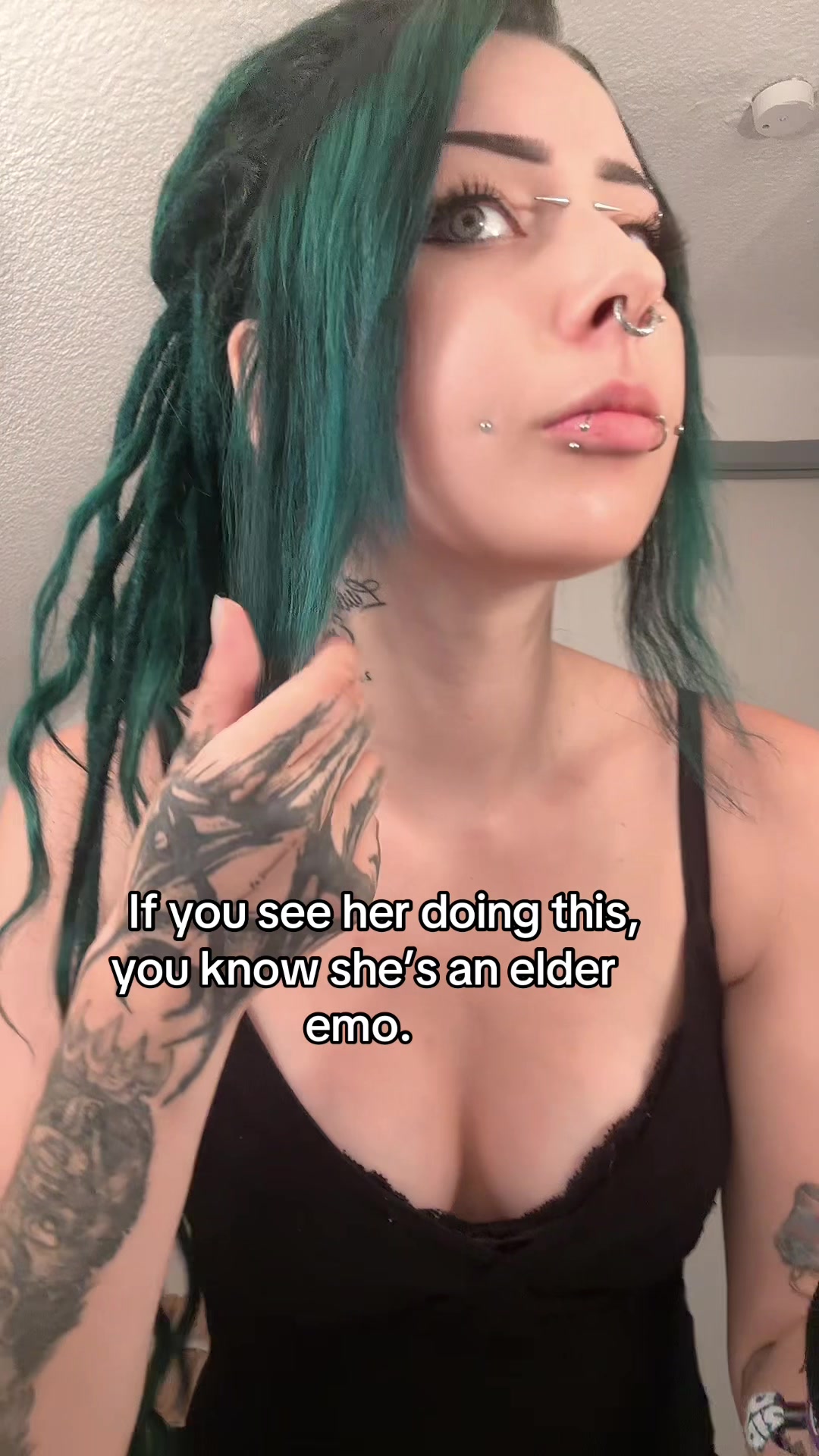 @shattered_gleam_666