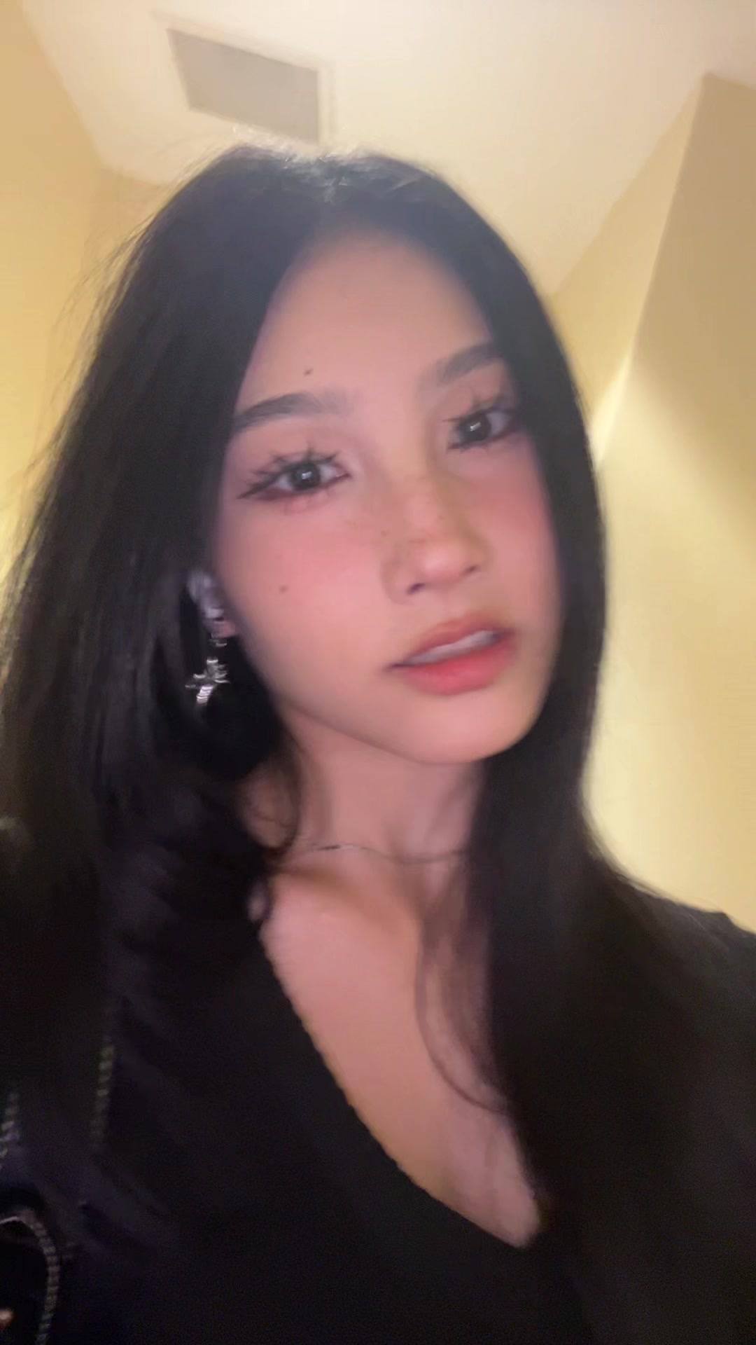 @笑里