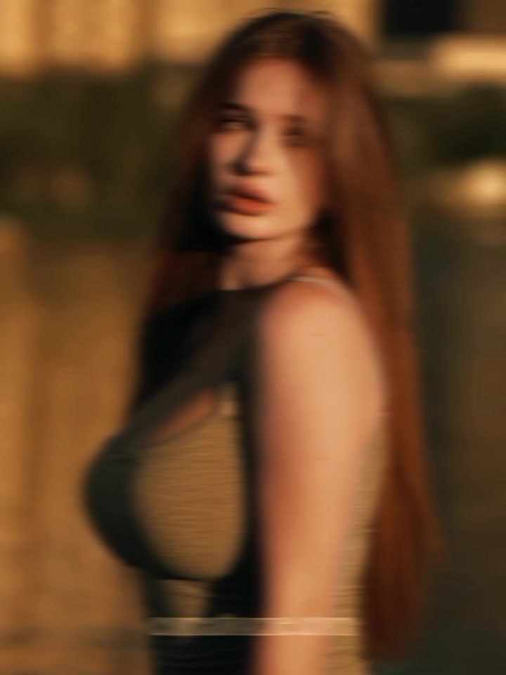 @comatoZEE