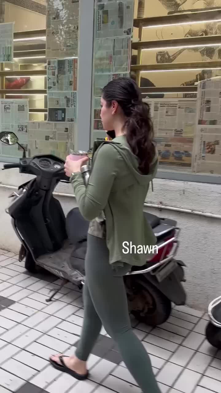 @Sara Tendulkar