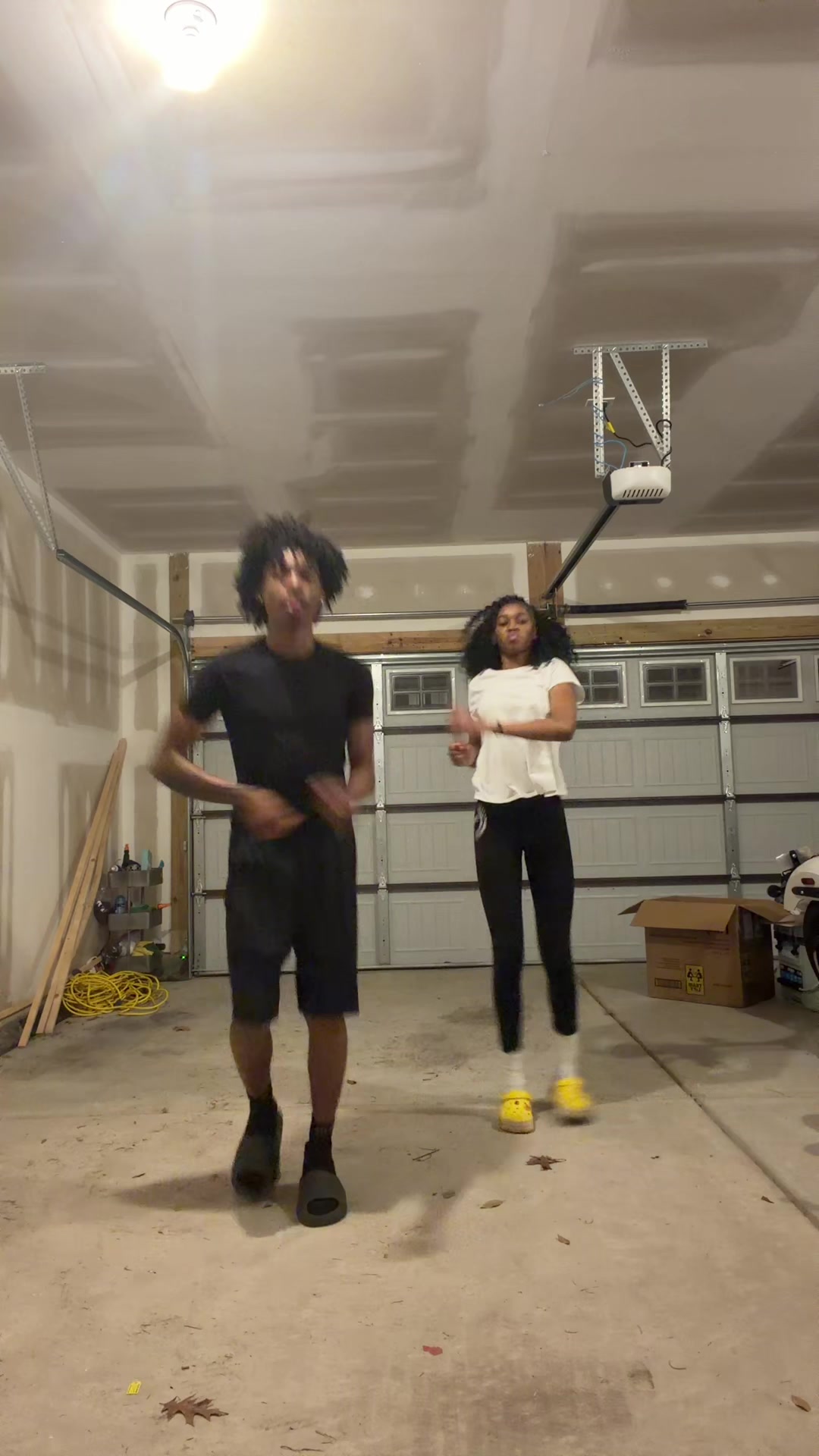 @Calebbb