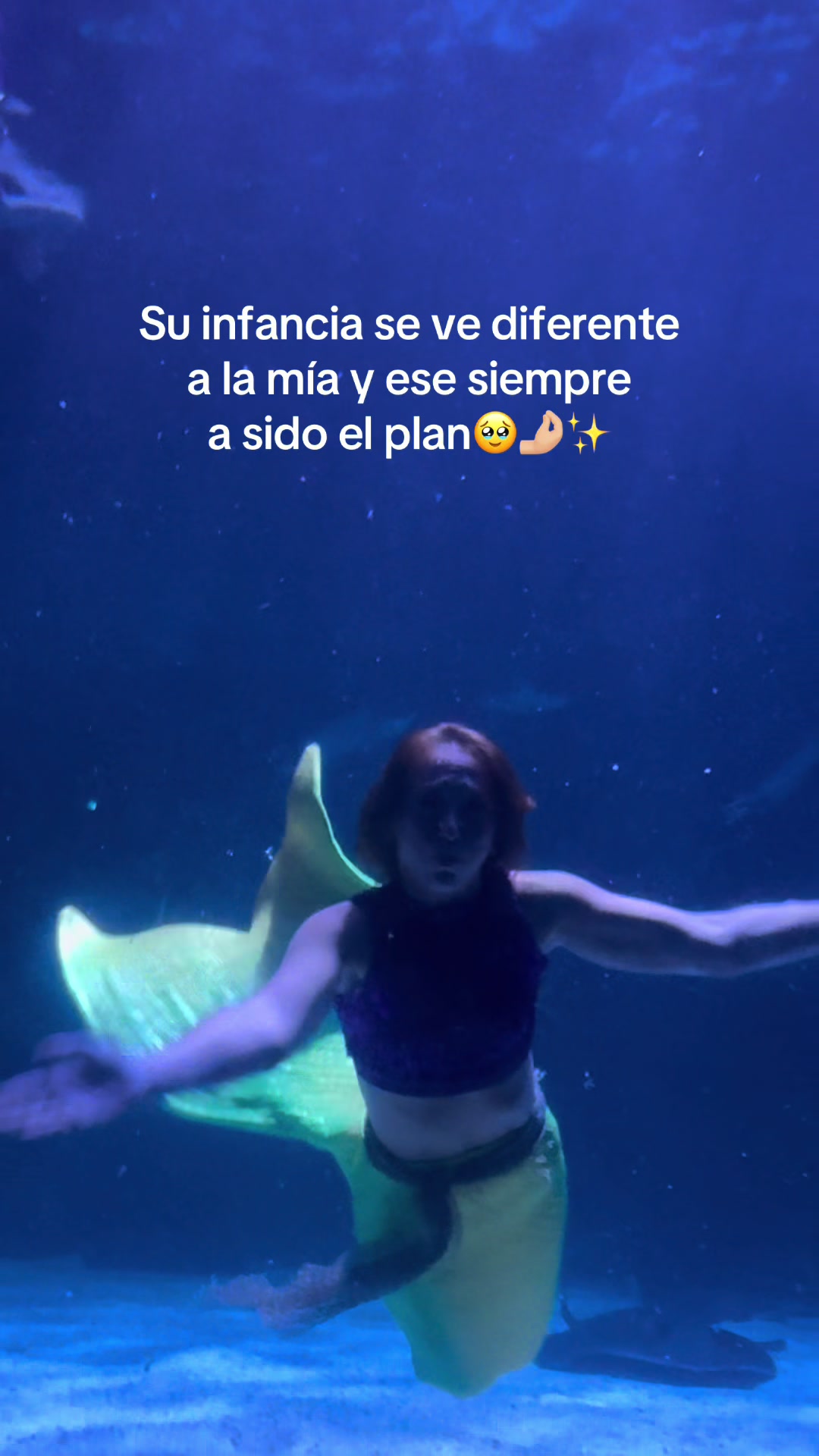 @Yari Acosta|CONTENT CREATOR