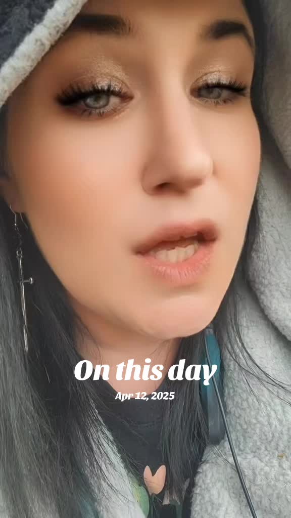 @✨️🔥🖤ThePhoenixHasRisen🖤🔥✨️