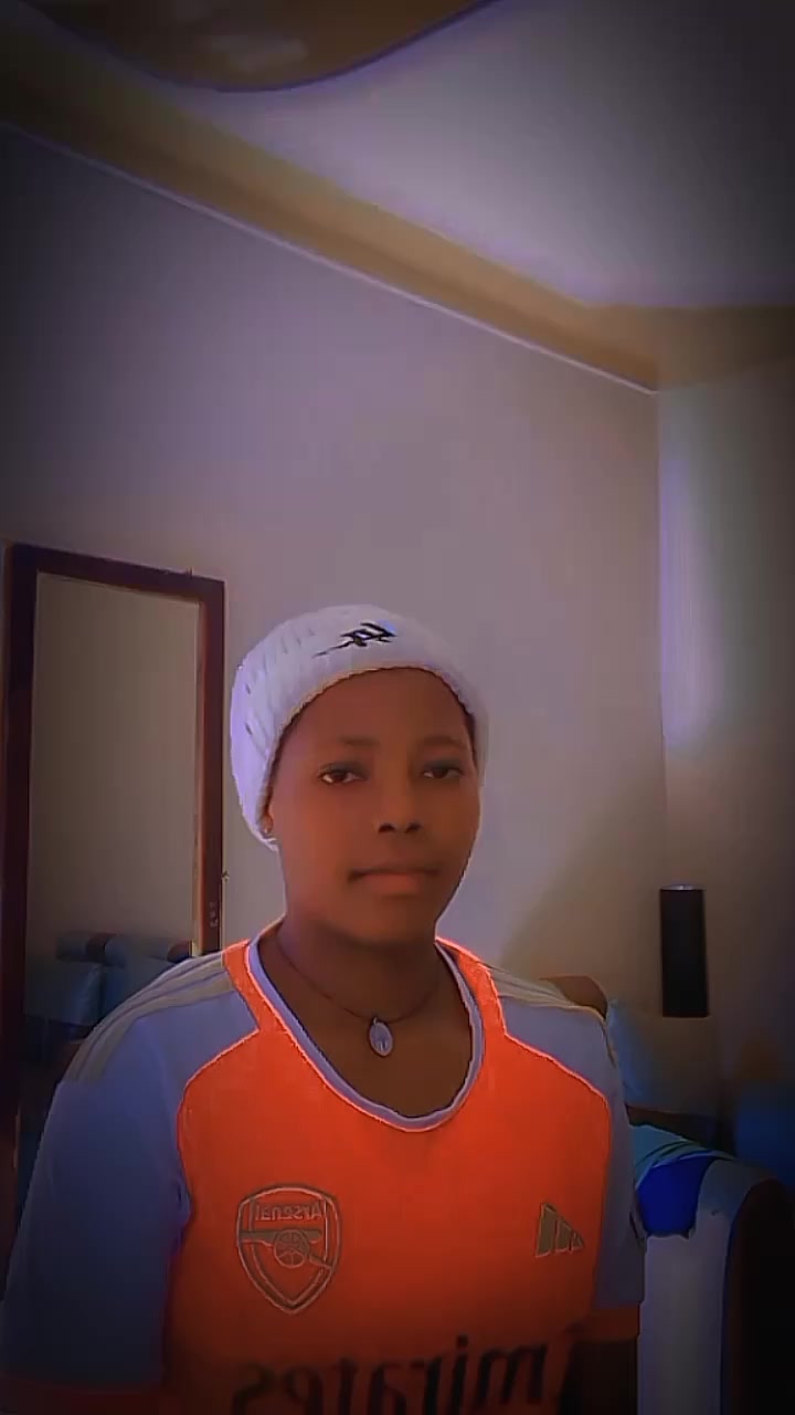 @kîzítô ✨✨