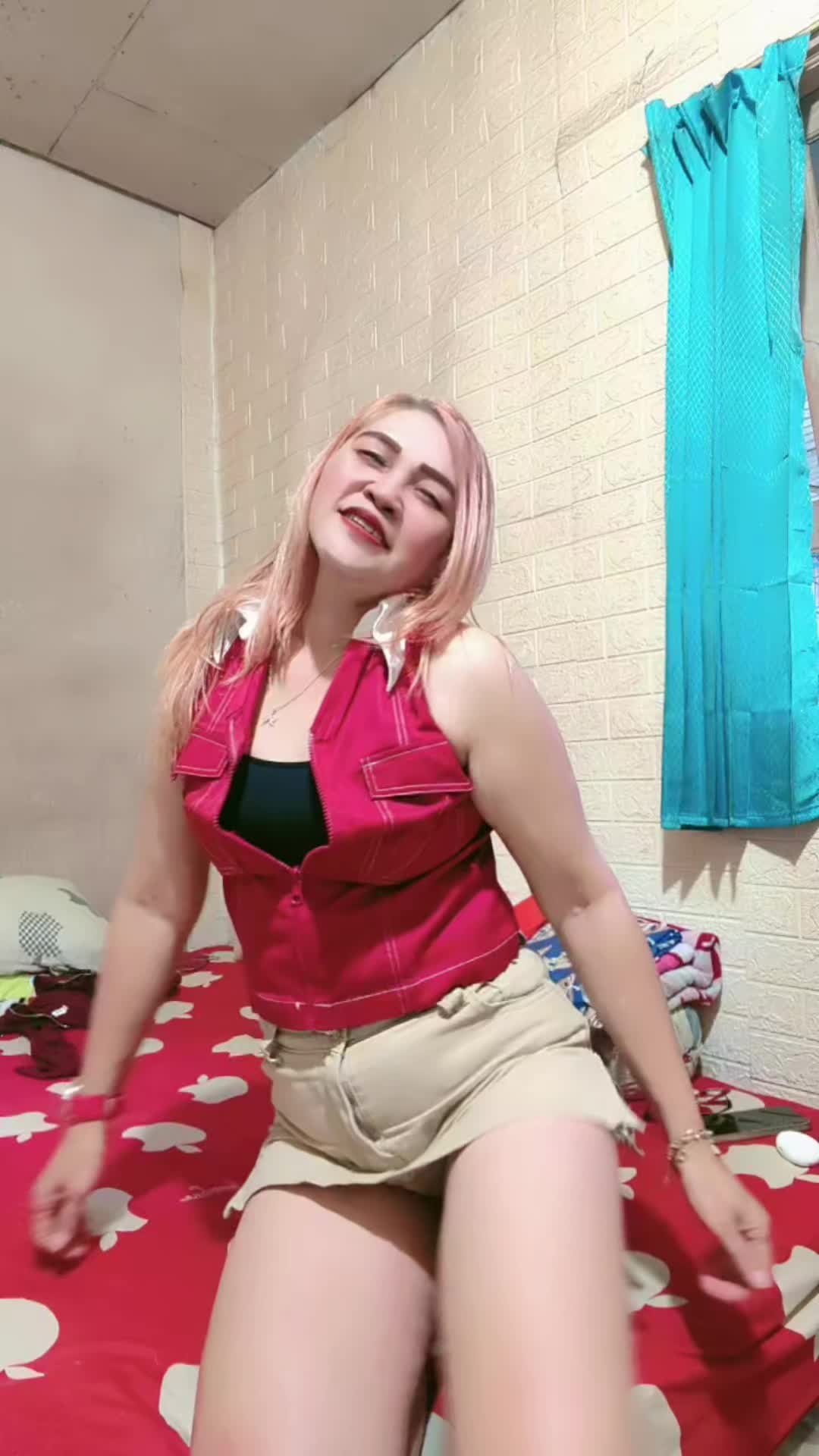 @Veronica magaretha