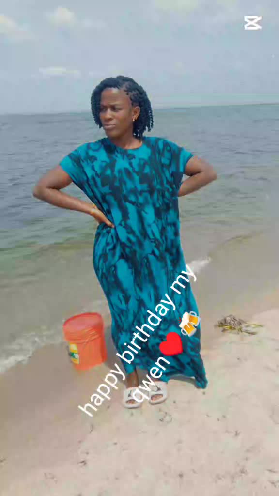 @ashygal🇷🇼🇷🇼