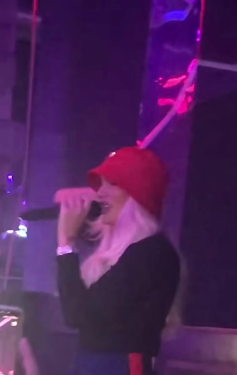 @Alison Sarah ✞