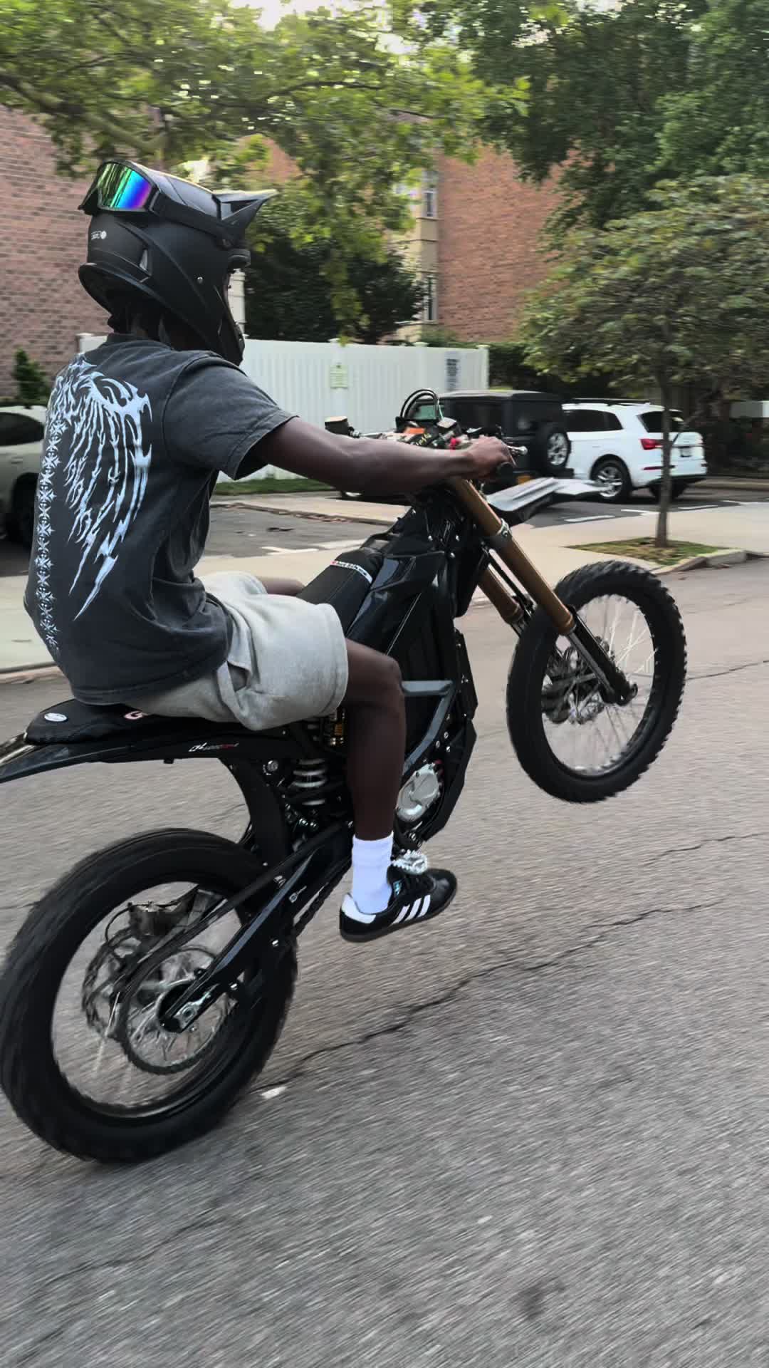 @𝓍𝟥.𝒜𝒥𝒜𝒩𝐼