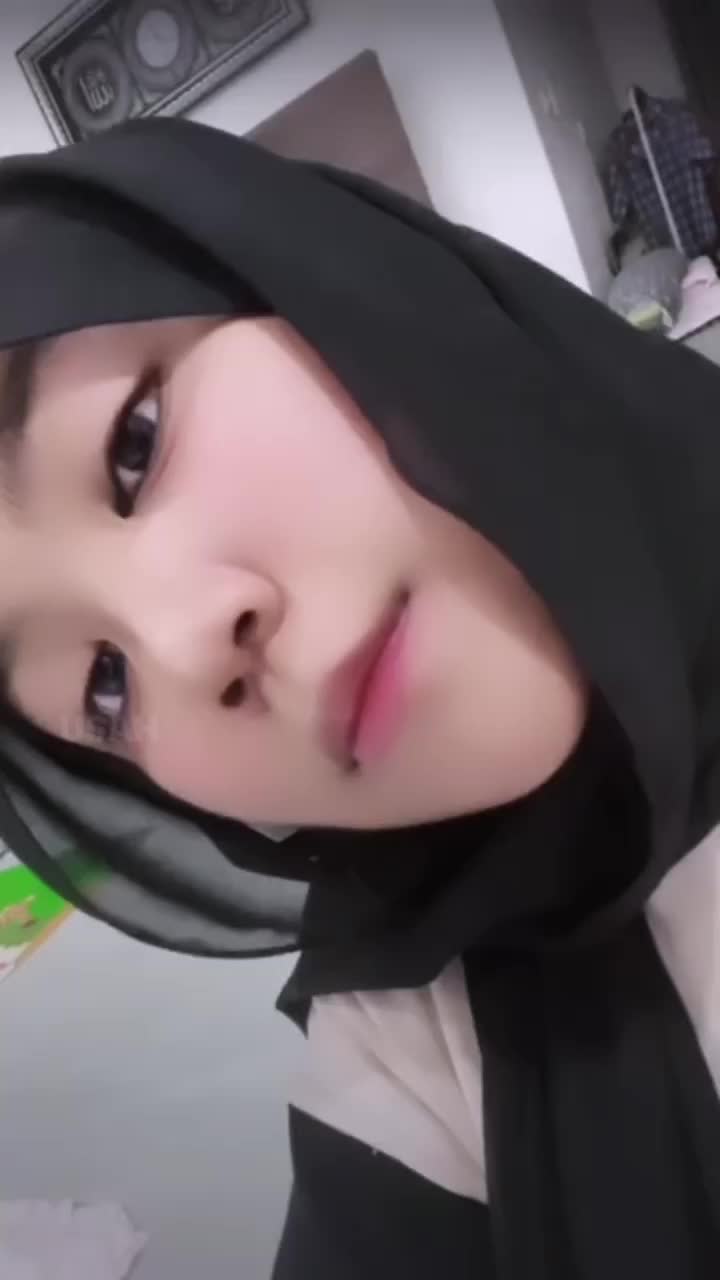 @𝓼𝓪𝓻𝓪'🪳