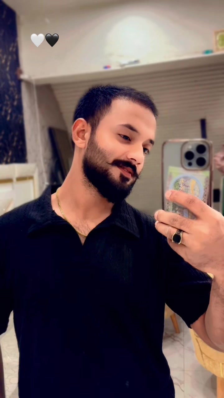 @👑USaMa NaDeeM👑