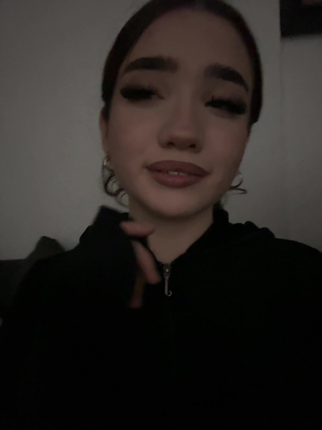 @emicamacho__
