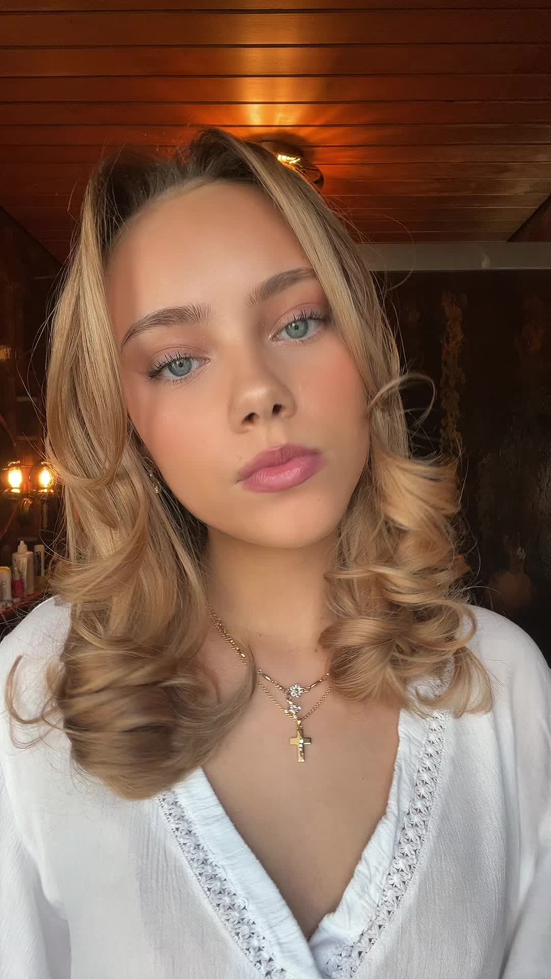 @𝒾𝓃𝑒𝓈𝒶