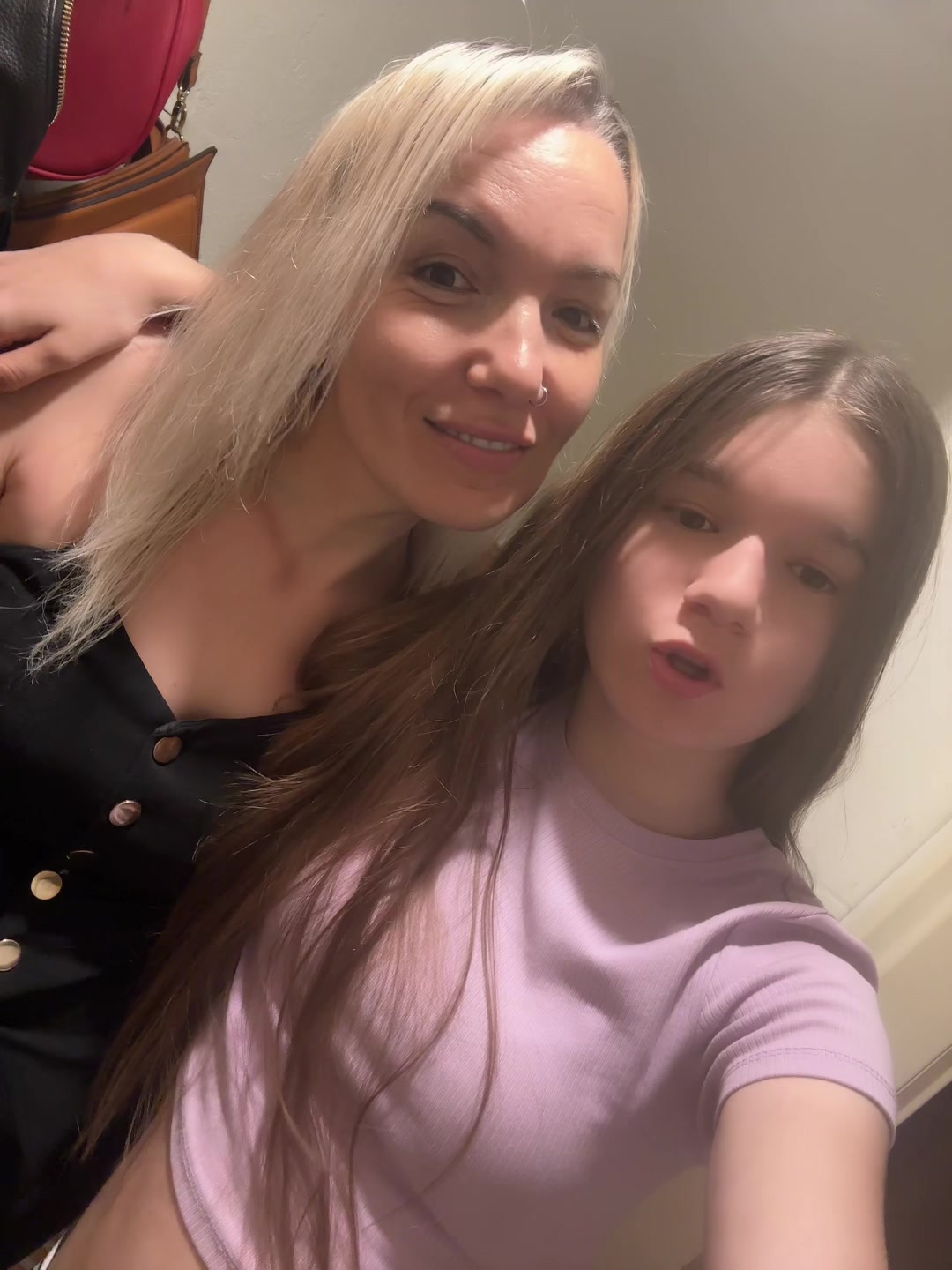 @alejna🇦🇱