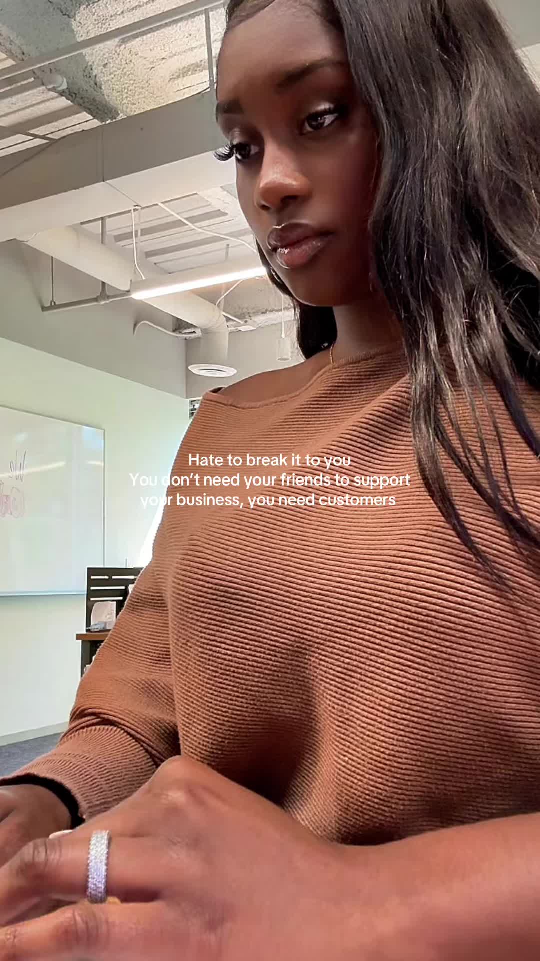 @Laylah Vital | Business