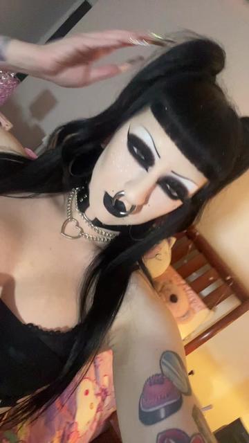 @Duvessa🔪🩸💋