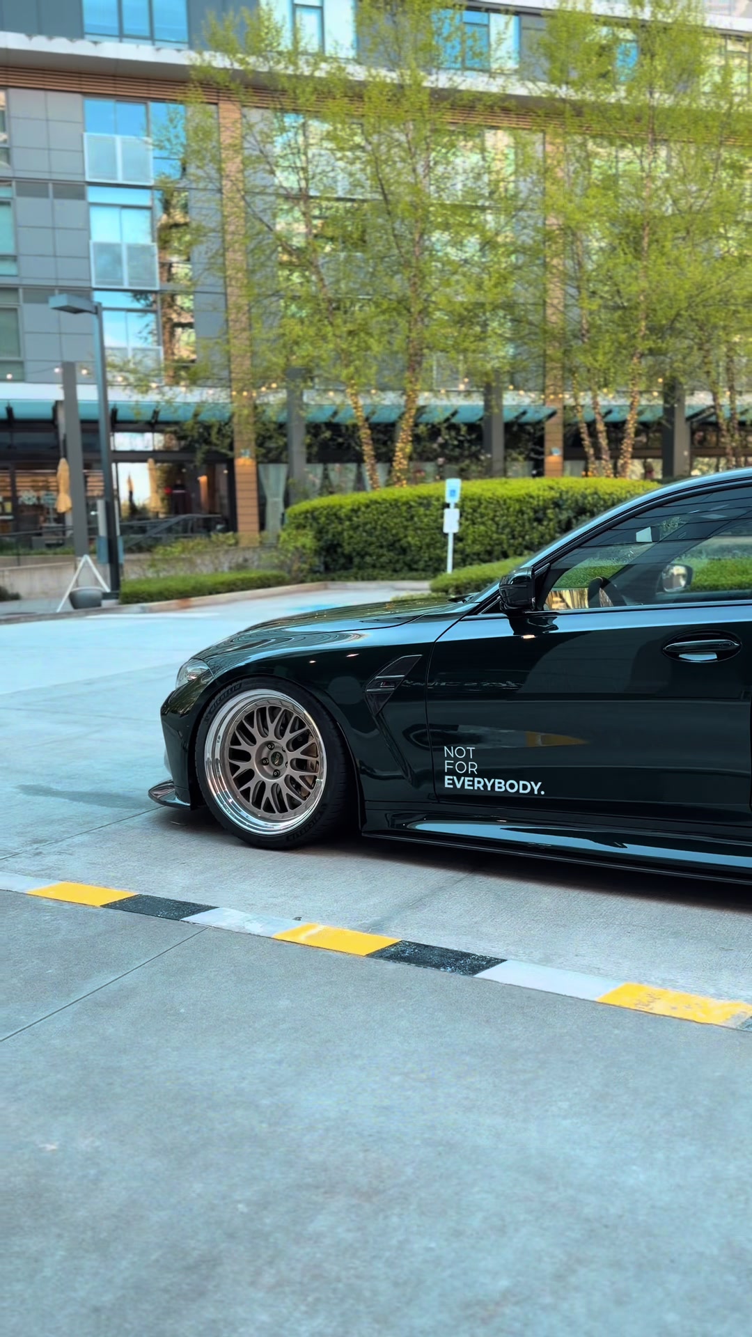 @visualsbyferny
