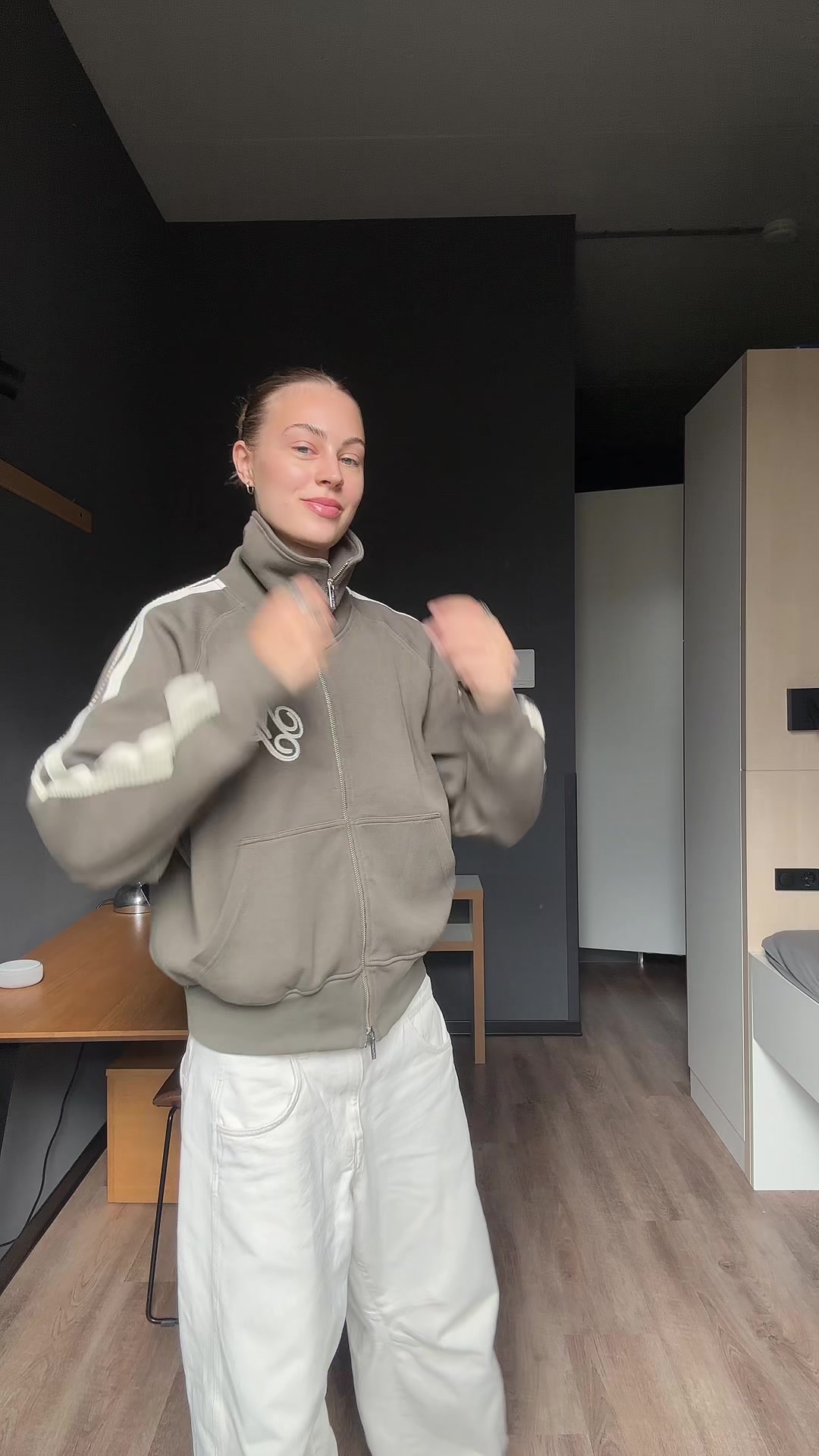 @scarletoverchill