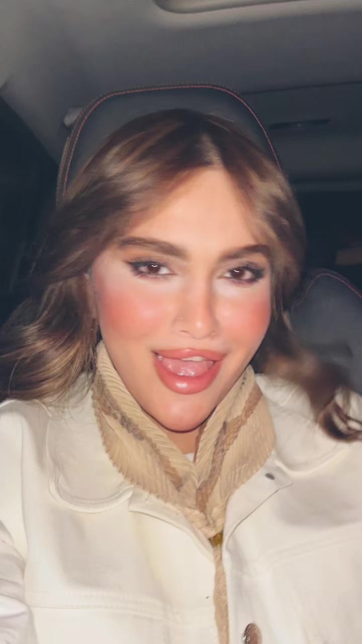 @smakamrn