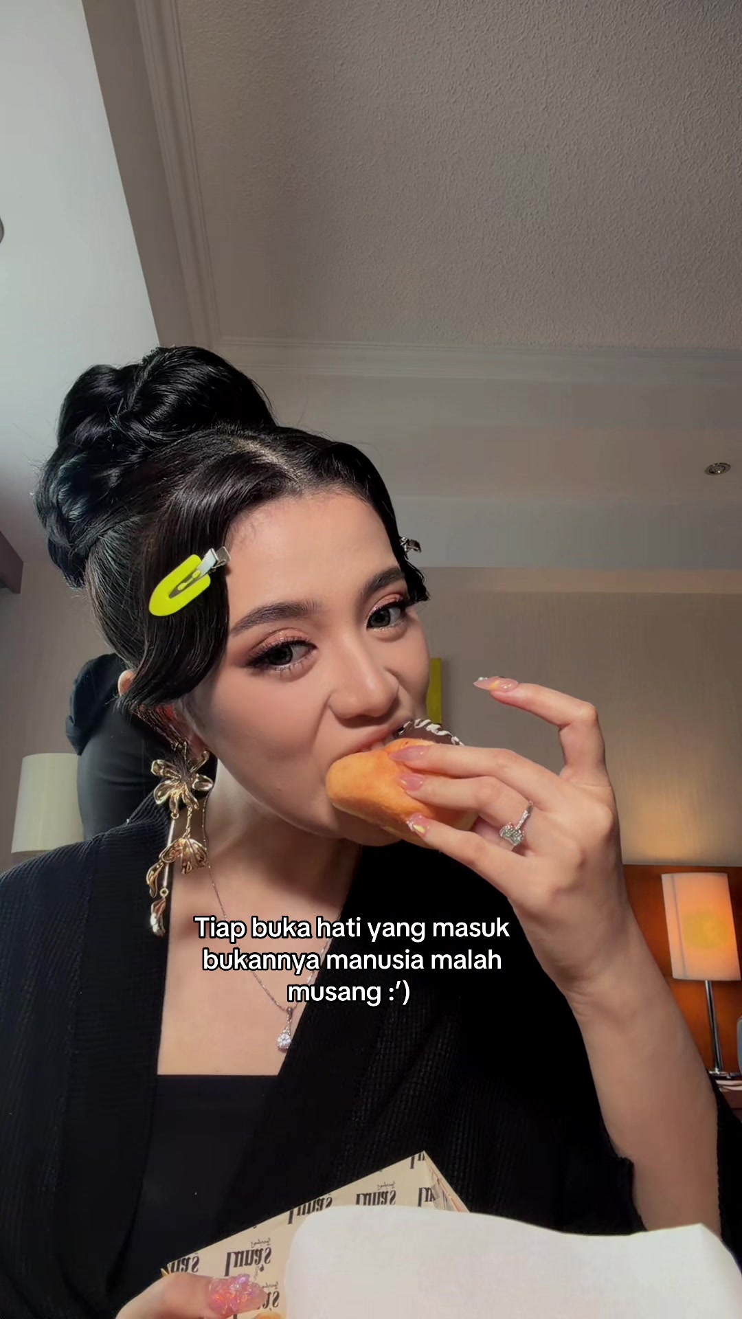 @Shabrina Leanor