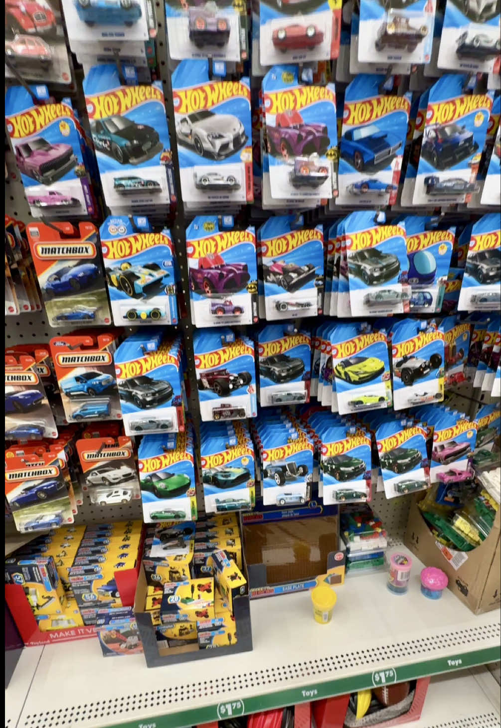 @torettos_diecast