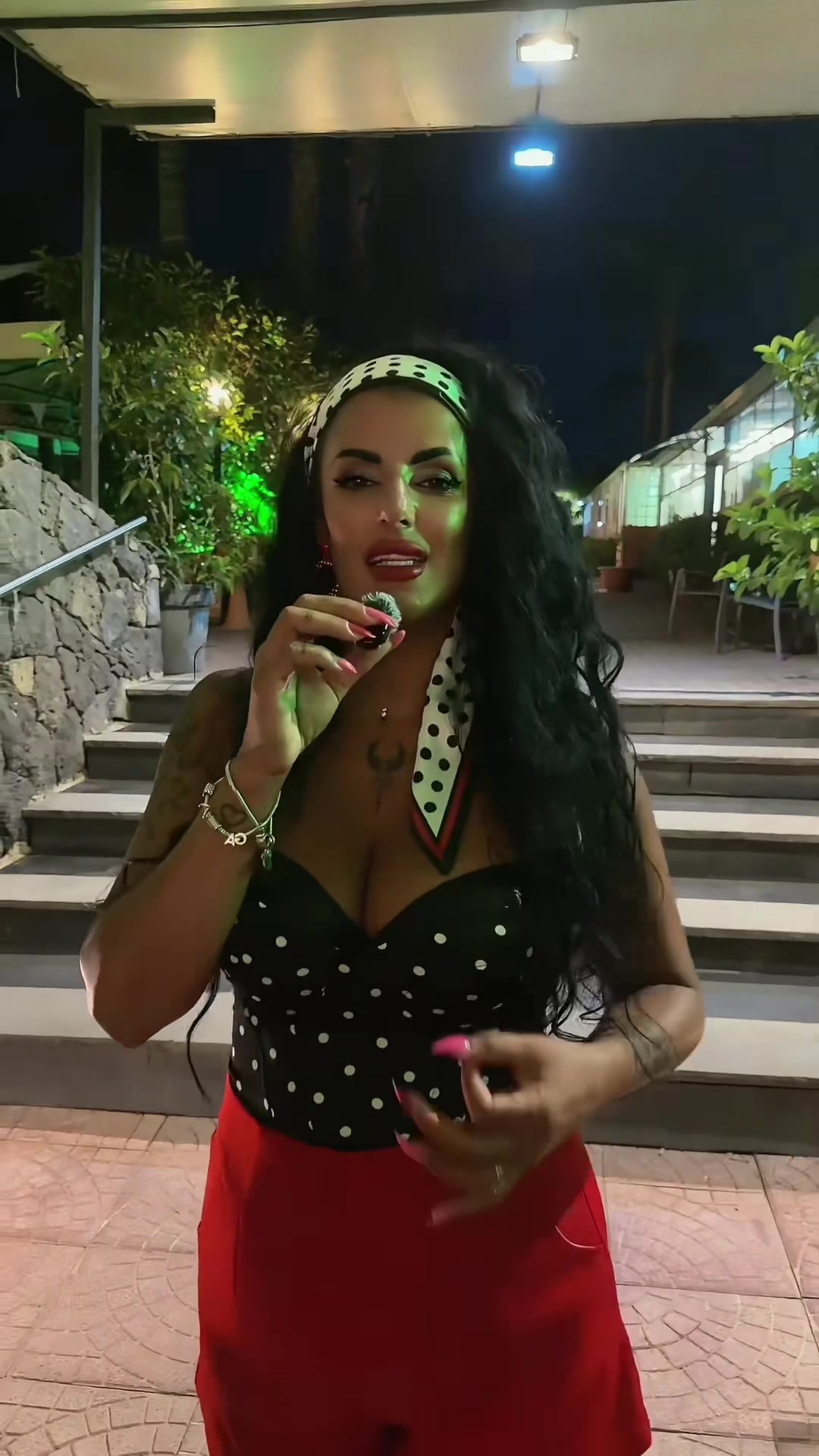 @Maria