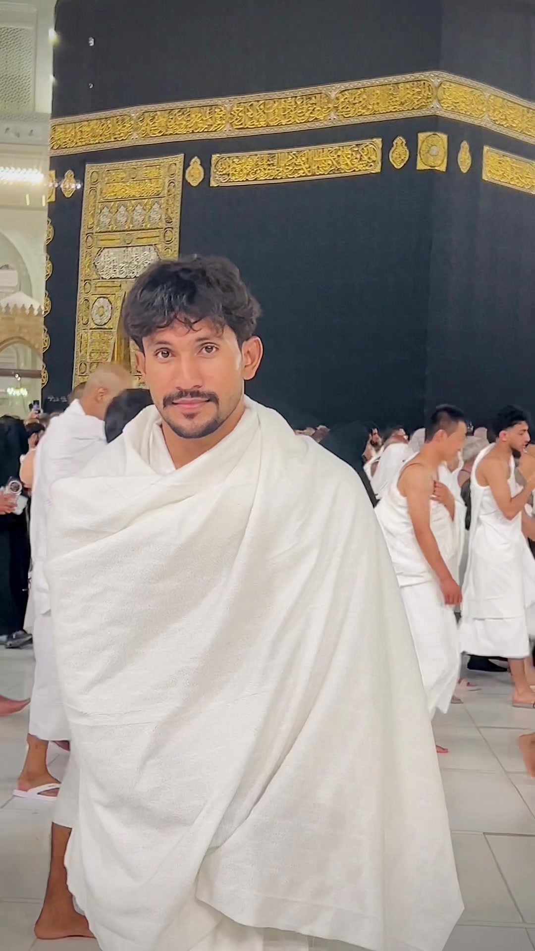 @سلیمان فخرےگجرات🇸🇦