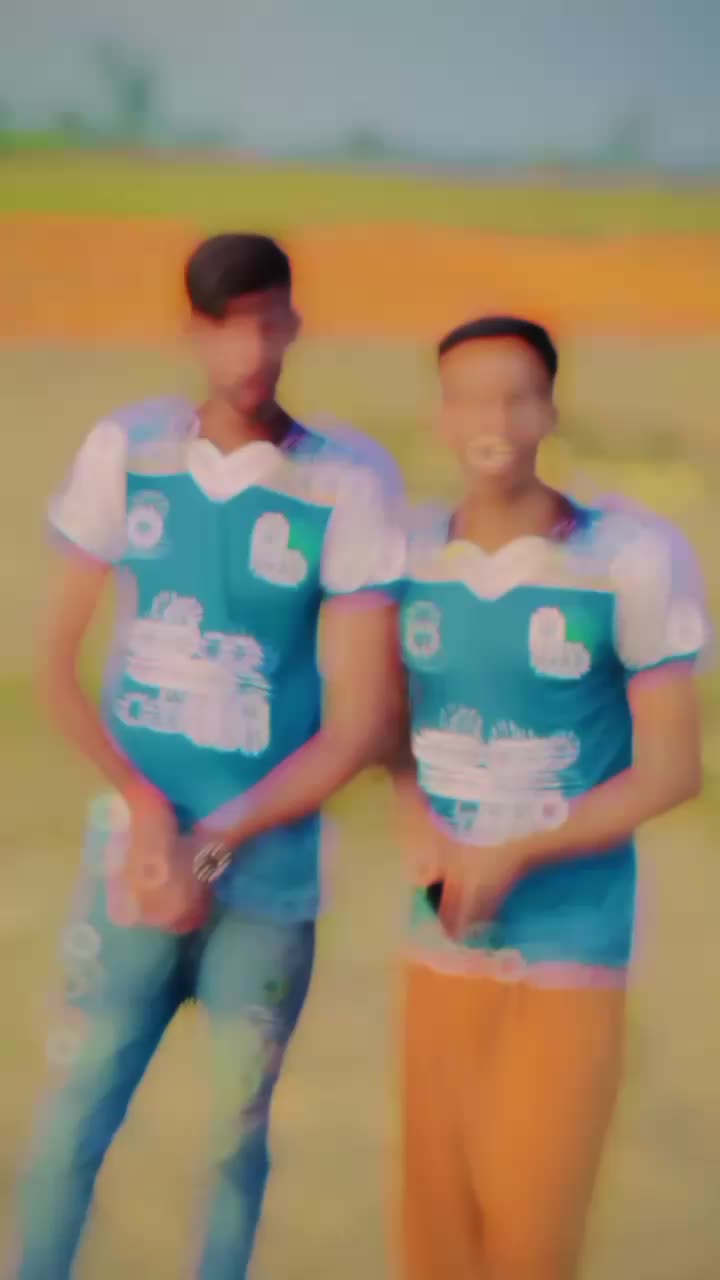 @✨👻ZEESHAN🖇️👑✨