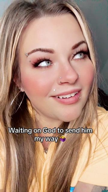 @SavageQueenVal🤍💙