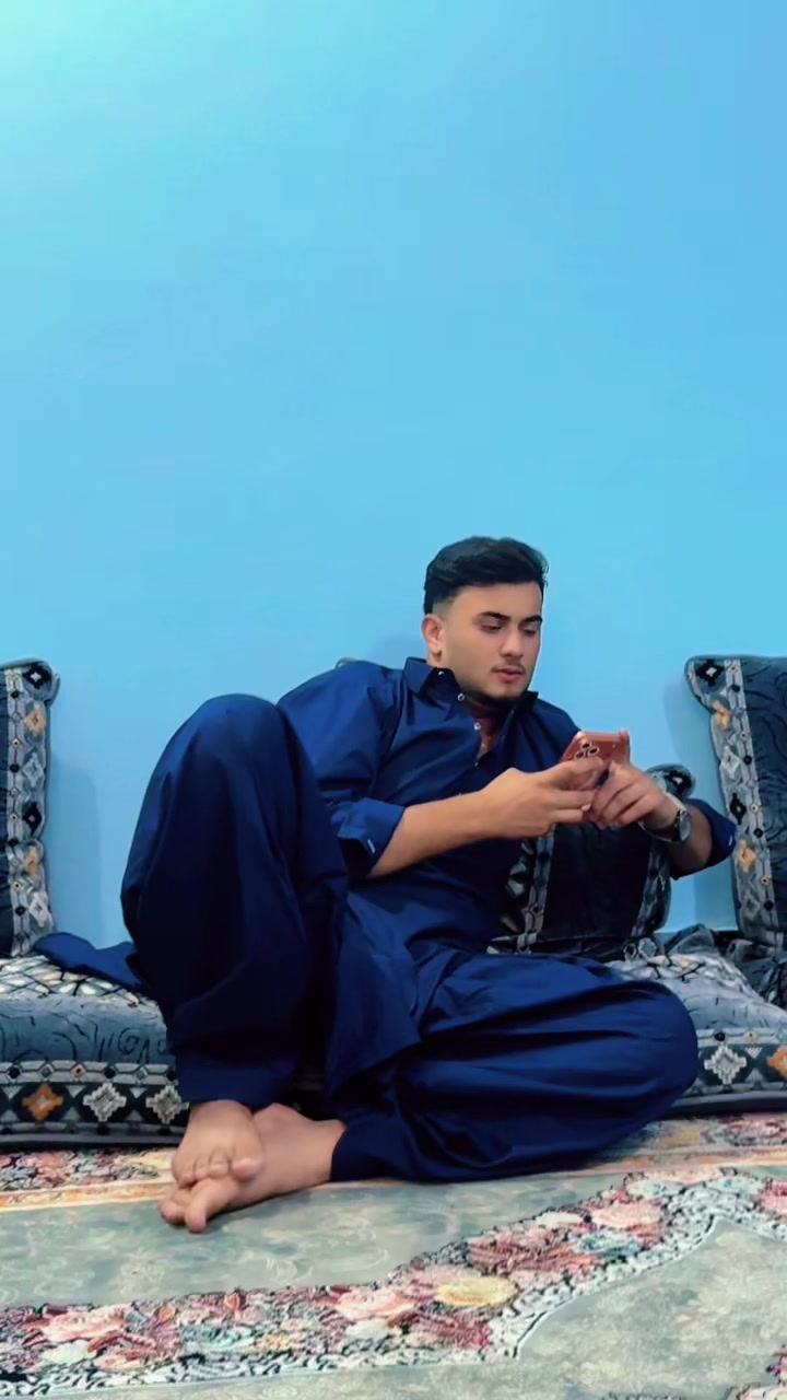 @خوګیانیول صاحب🩶🇦🇫