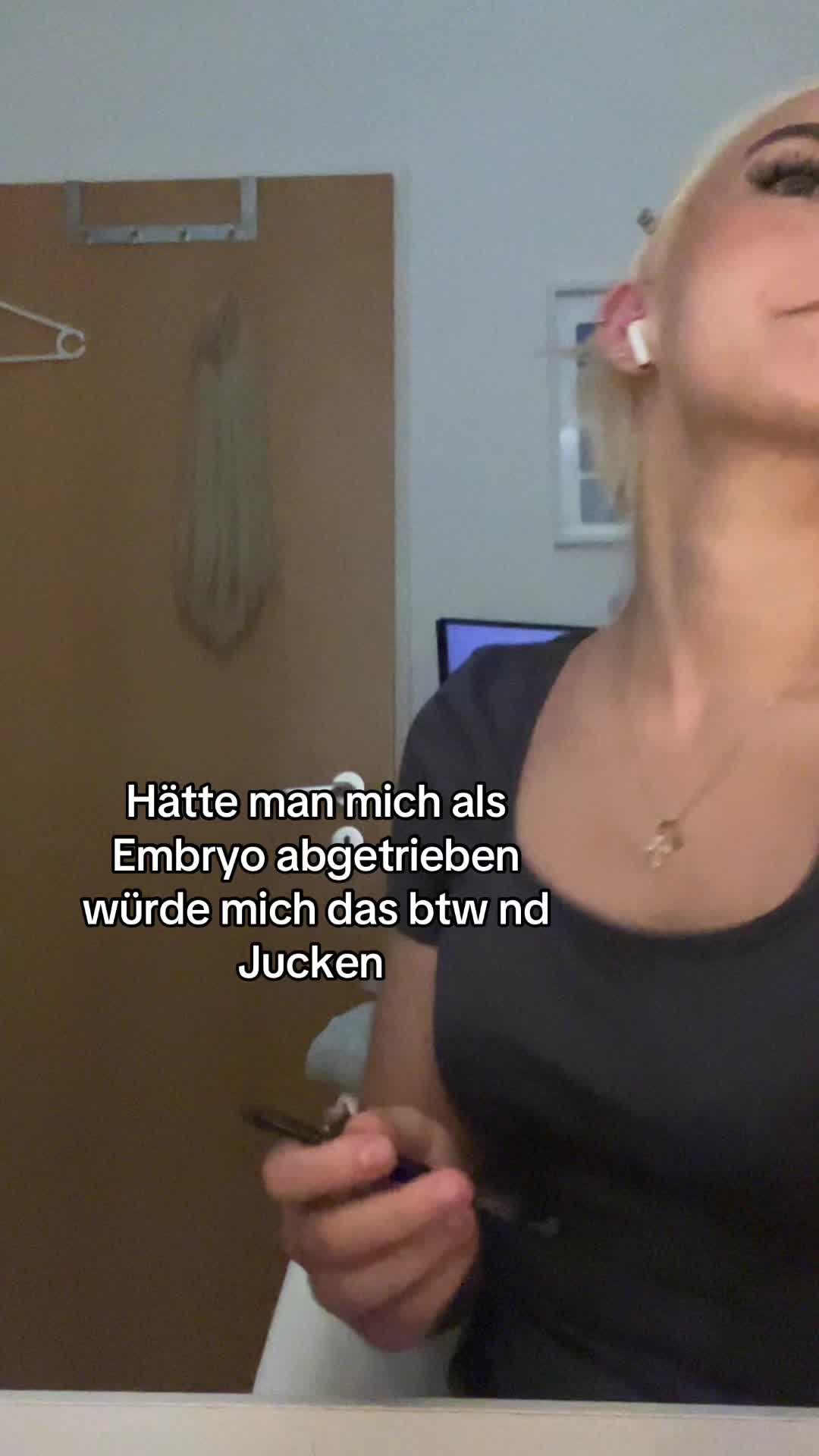 @alexandra