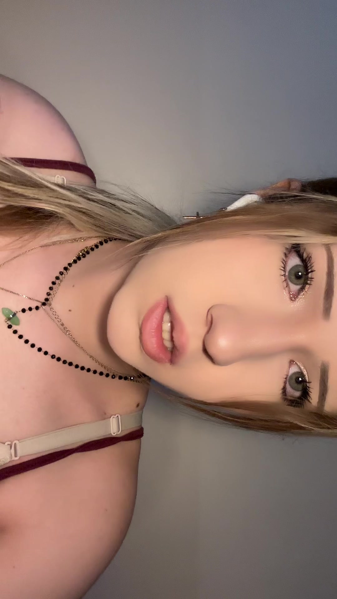@kiniaa_