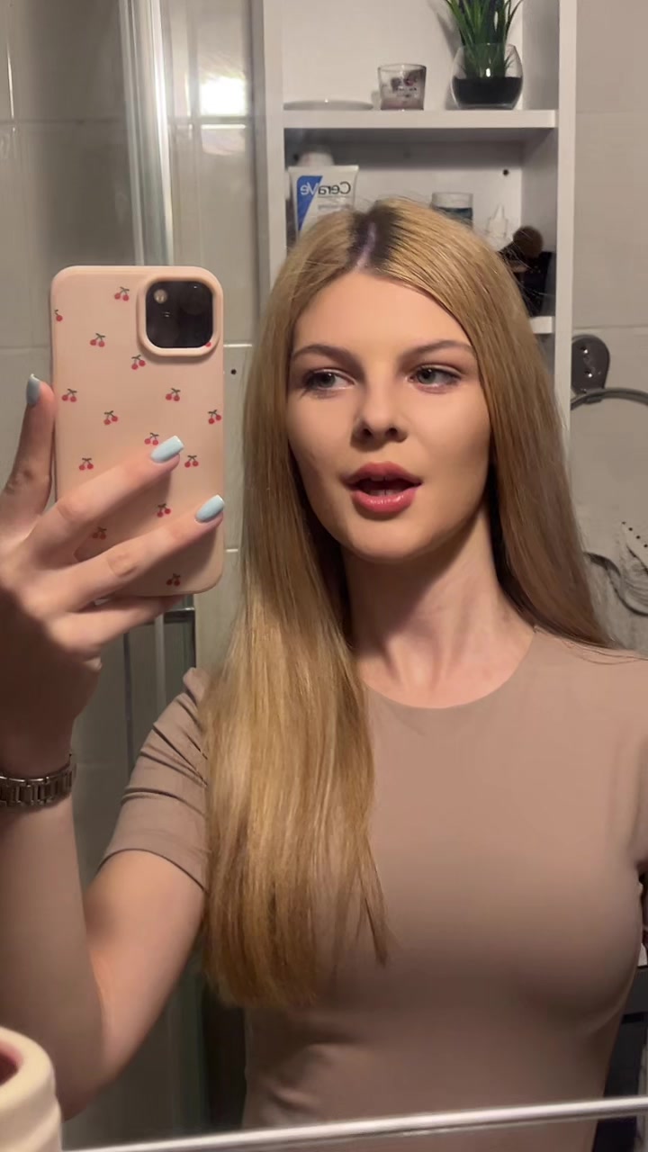 @Ana
